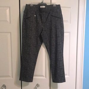 Skye’s the Limit ankle length skinny trousers